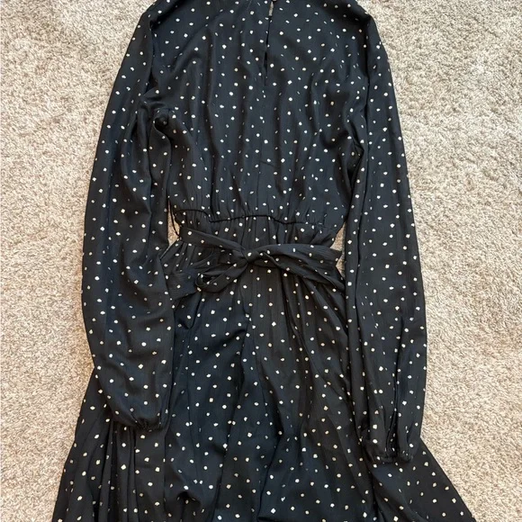 Black Dress - Picture 6 of 6